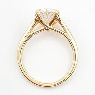 Oval Brilliant Split Band Solitaire Ring – Lab Grown Diamond – 14K/18K Yellow Gold - 1 Side Stone