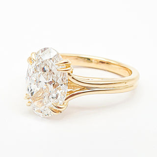 Oval Brilliant Split Band Solitaire Ring – Lab Grown Diamond – 14K/18K Yellow Gold - 1 Side Stone