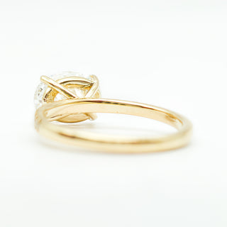 Oval Brilliant Pavé Ring – Lab Grown Diamond – 14K/18K Yellow Gold – 20 Side Stones