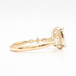 Oval Brilliant with Marquise Band Ring – Lab-Grown Diamond – 14K/18K Yellow Gold – 6 Side Stones