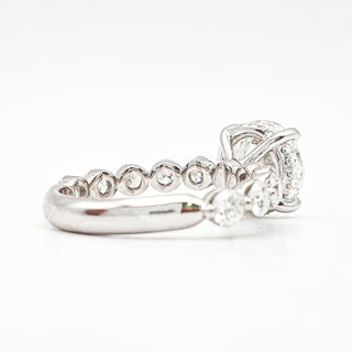 Round Brilliant Pavé Ring – Lab Grown Diamond – 14K/18K White Gold – 30 Side Stones