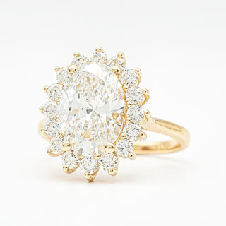 Oval Brilliant Diana Halo Ring– Lab-Grown Diamond – 14K/18K Yellow Gold – 16 Side Stones