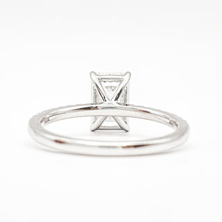 Emerald Cut with Pavé Band – Lab-Grown Diamond – 14K/18K White Gold – 18 Side Stones