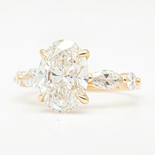 Oval Brilliant with Marquise Band Ring – Lab-Grown Diamond – 14K/18K Yellow Gold – 4 Side Stones