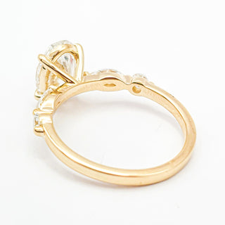 Oval Brilliant with Marquise Band Ring – Lab-Grown Diamond – 14K/18K Yellow Gold – 4 Side Stones