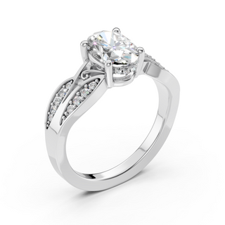 Lysandra White Gold Three-Quarter