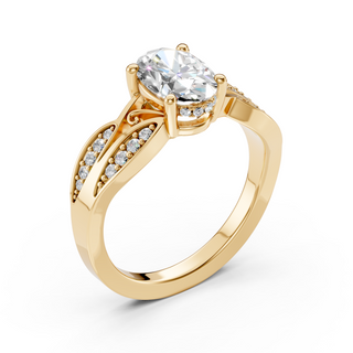 Lysandra Yellow Gold Three-Quarter